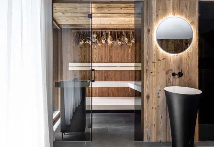 SAUNA